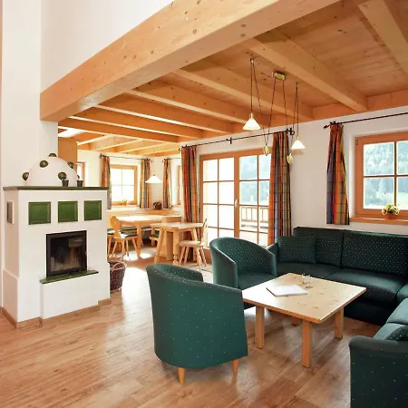 Chalet Quiet Chalet With Sauna In Koenigsleiten *